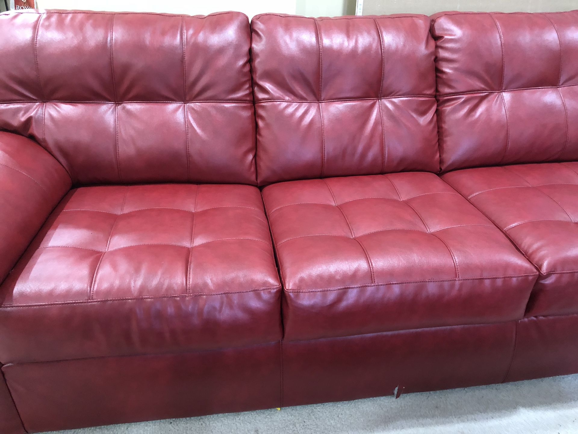 New 3 seater sofa priced to sell