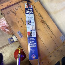 Claw, jewelry retriever, hair, clog remover, pick up tool