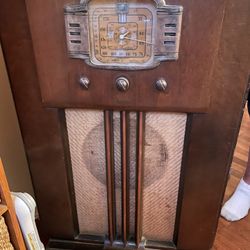 Vintage RCA Model 810K1 Superheterodyne Waterfall Radio Works Perfectly