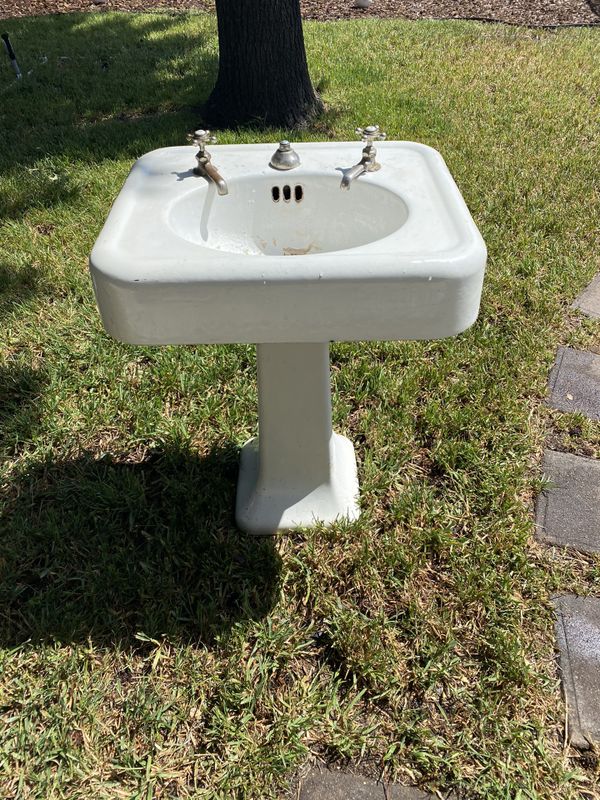 Vintage porcelain sink for Sale in Tracy, CA OfferUp