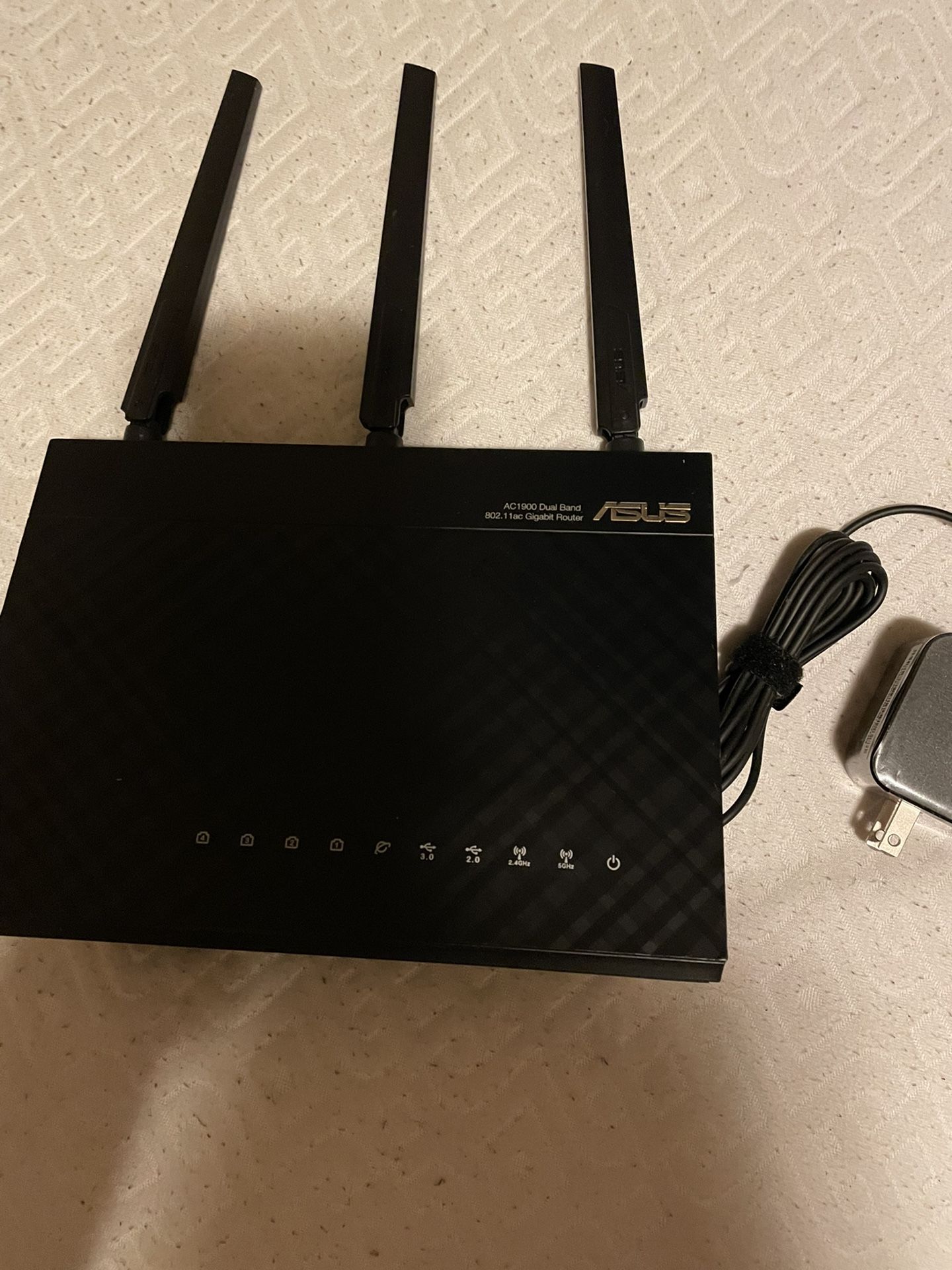 Asus AC 1900 Dual Band Wifi Router 