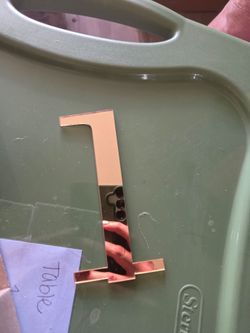 1-16 Gold Table Numbers