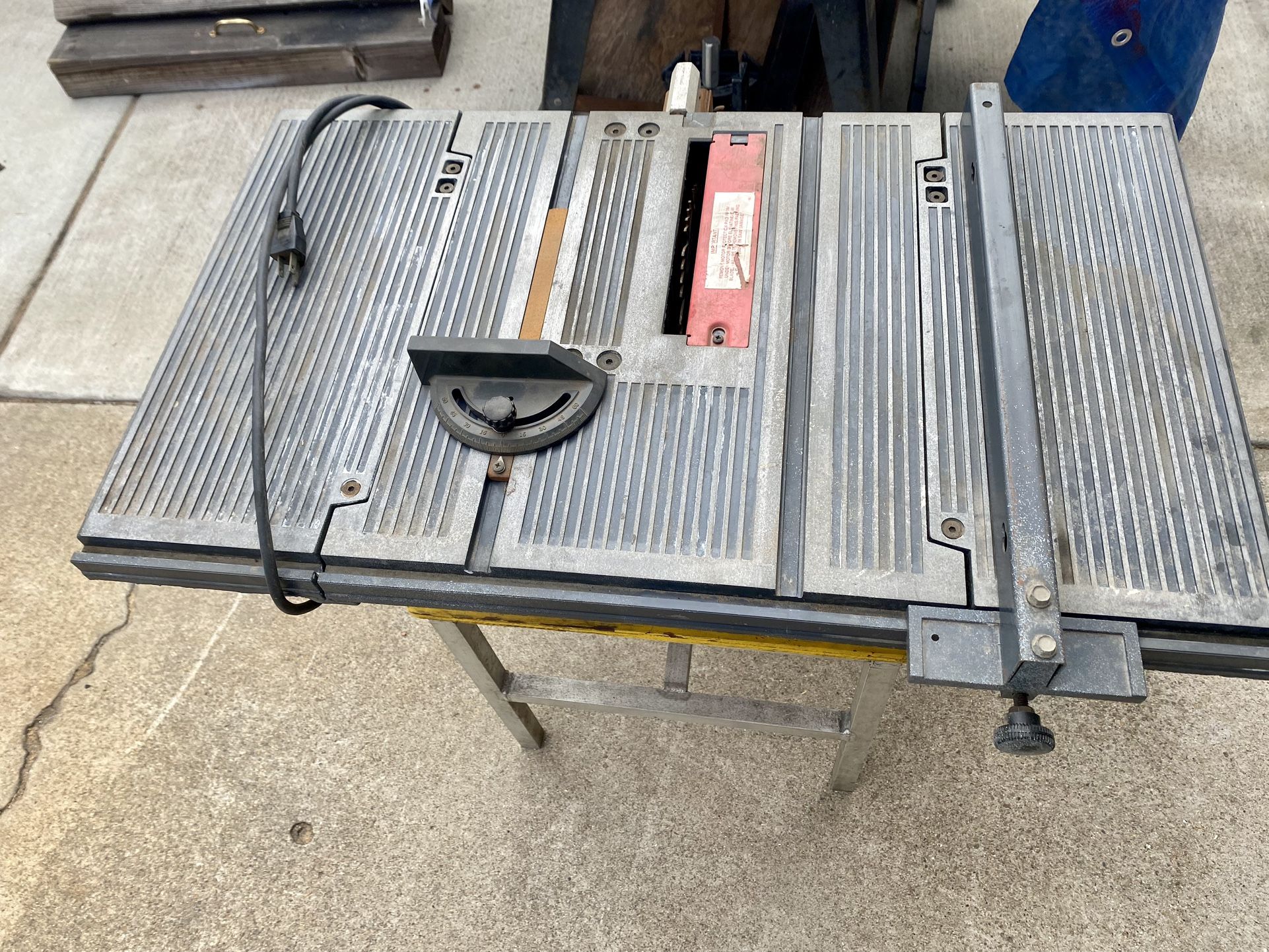 Craftsman 8” Aluminum Table Saw