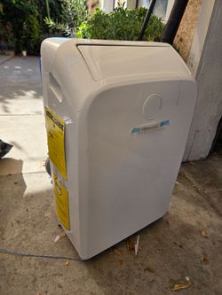 HISENSE AC PORTABLE UNIT