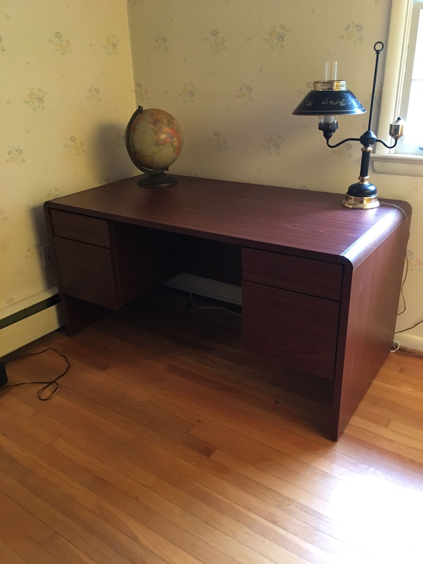 ***Wood Desk with 4 Drawers***PRICED FOR QUICK SALE