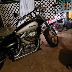 2004 Honda Shadow 750cc
