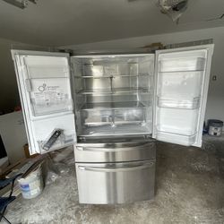 LG Refrigerator 