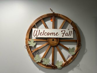 Welcome wagon wheel