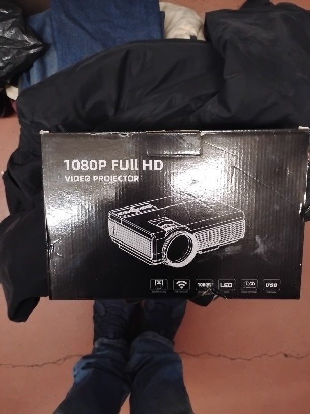 Video Projector Full HD 1080