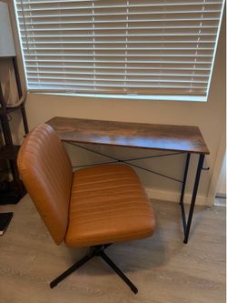 NEED GONE TODAY Desk + chair
