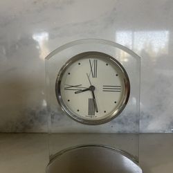 Howard Miller Tabletop Glass Clock