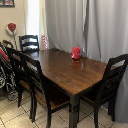 Kitchen Table 