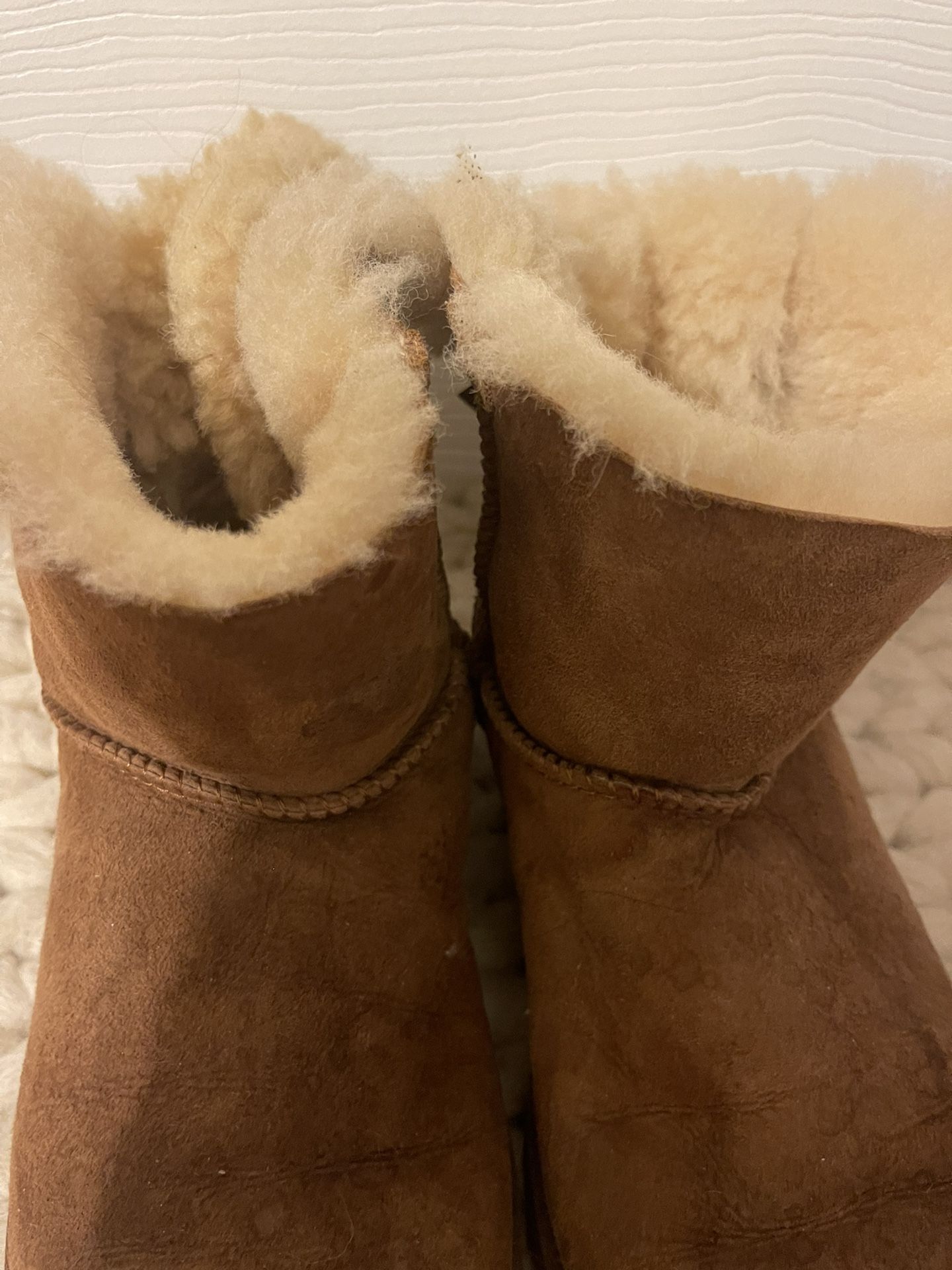 UGG Australia Chesnut Ankle Woman Boots 7