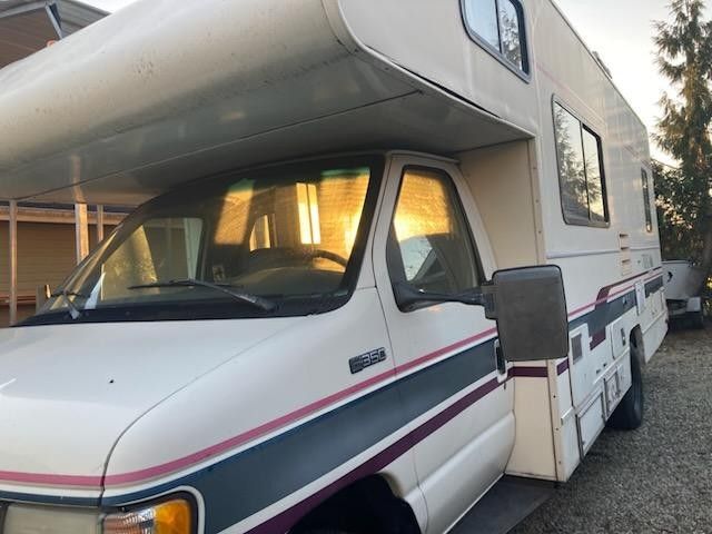 1994 Tioga motorhome 24'
