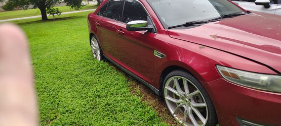 2014 Ford Taurus