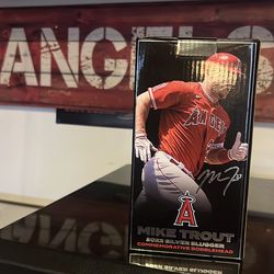 2022 Silver Slugger Mike Trout Bobblehead