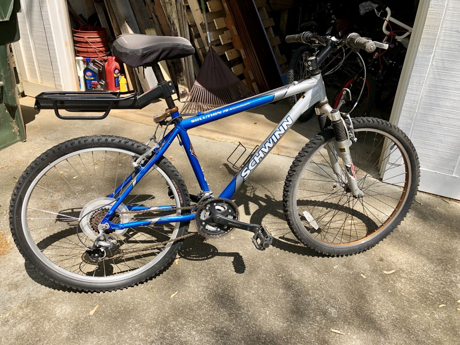 Schwinn hotsell solution bike