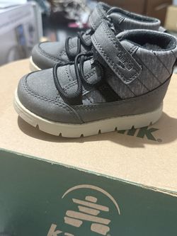 Toddler shoes