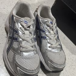 ASICS 2