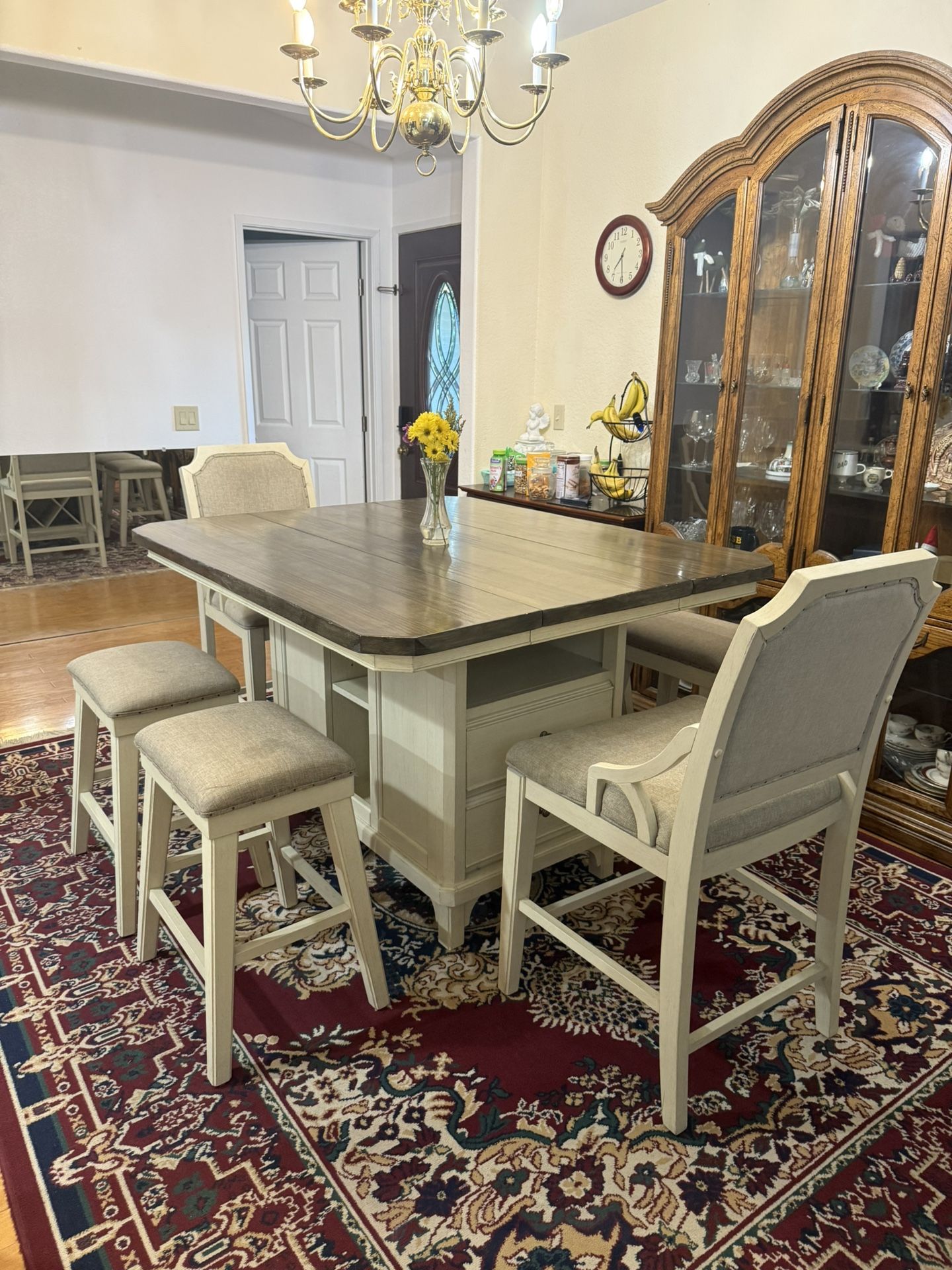 Counter Height Dining Table w/ Leaf and Chairs