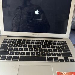 Mac Book Air 13 Inch 