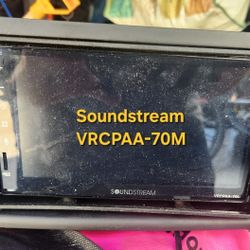 Double DIN Head Unit Soundstream VRCPAA-70M Car Stereo