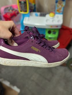 Puma Sneakers Size 6.5