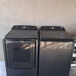 SAMSUNG Washer And Dryer Electric Set 