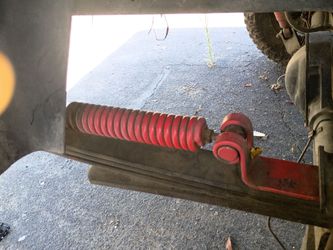 Load helper springs for towing