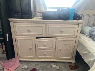 Curb Alert Free Dresser