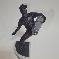 2015 Limited Edition Juan Marichal SF Giants Statue 7"