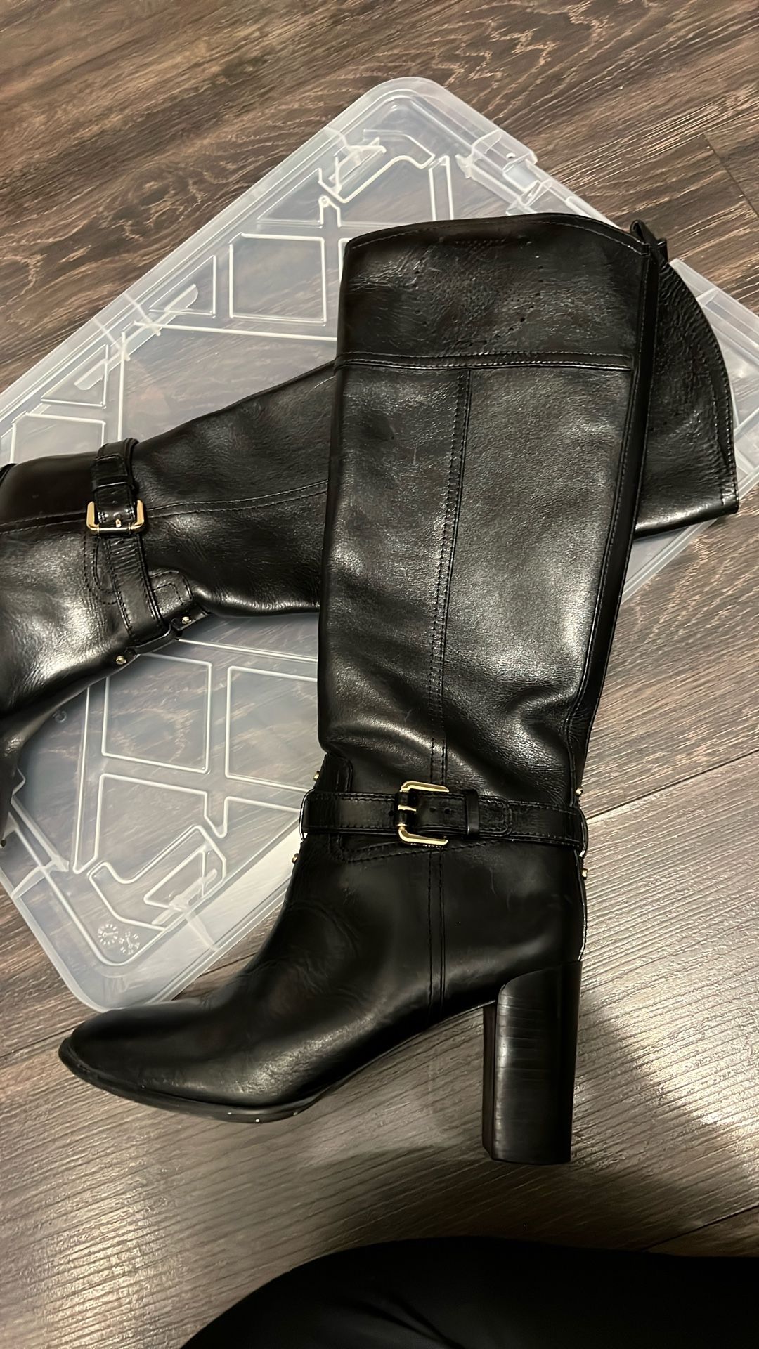  Tory Burch  Boots Size 8.5
