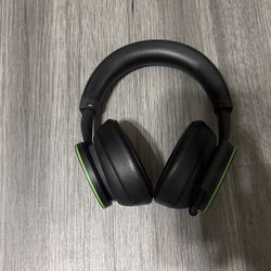 Wireless Xbox headset