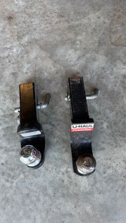 2 Trailer Hitch Ball Mounts with Hitch Balls & Pins