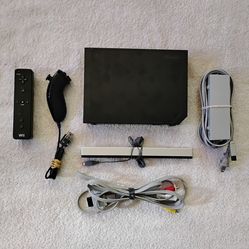Nintendo WII console complete in Great condition