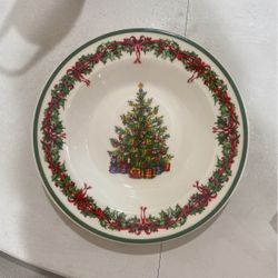 Christmas Plate Set