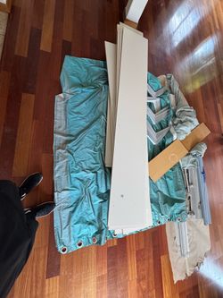 Free shelving