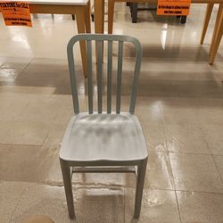 Commercial Grade Metal Indoor-Outdoor Chair