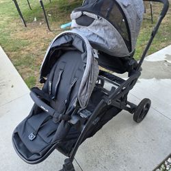 Double Stroller Contours Elite. Chicco