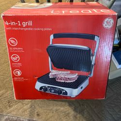 Panini Press Barely Used A Few Times, Like New