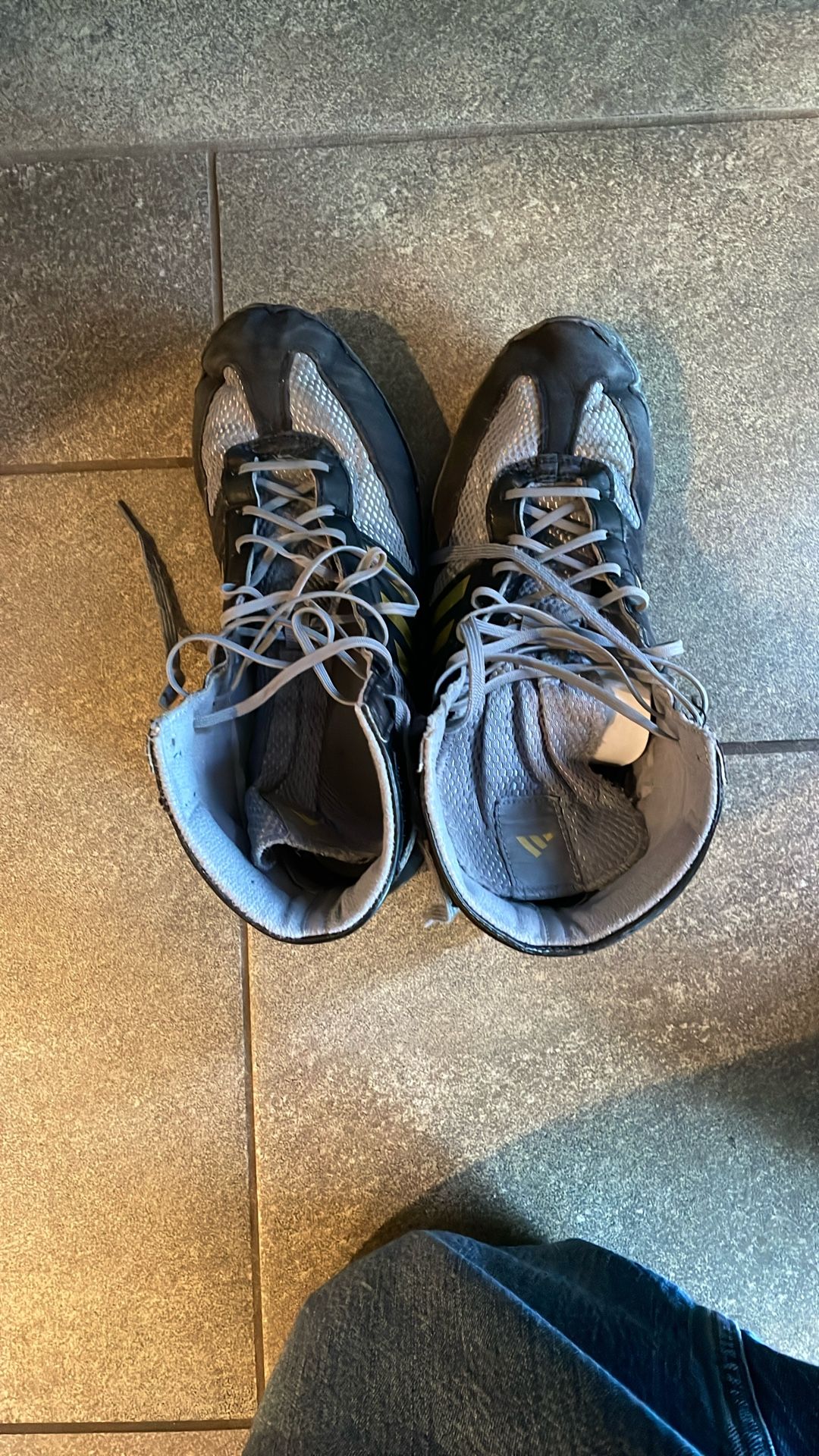 ADIDAS WRESTLING SHOES