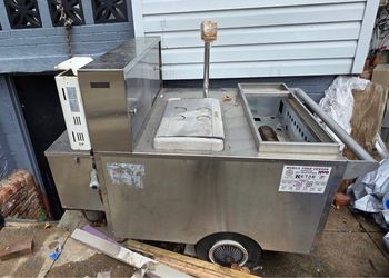 Mobil food vendor Hot dog cart