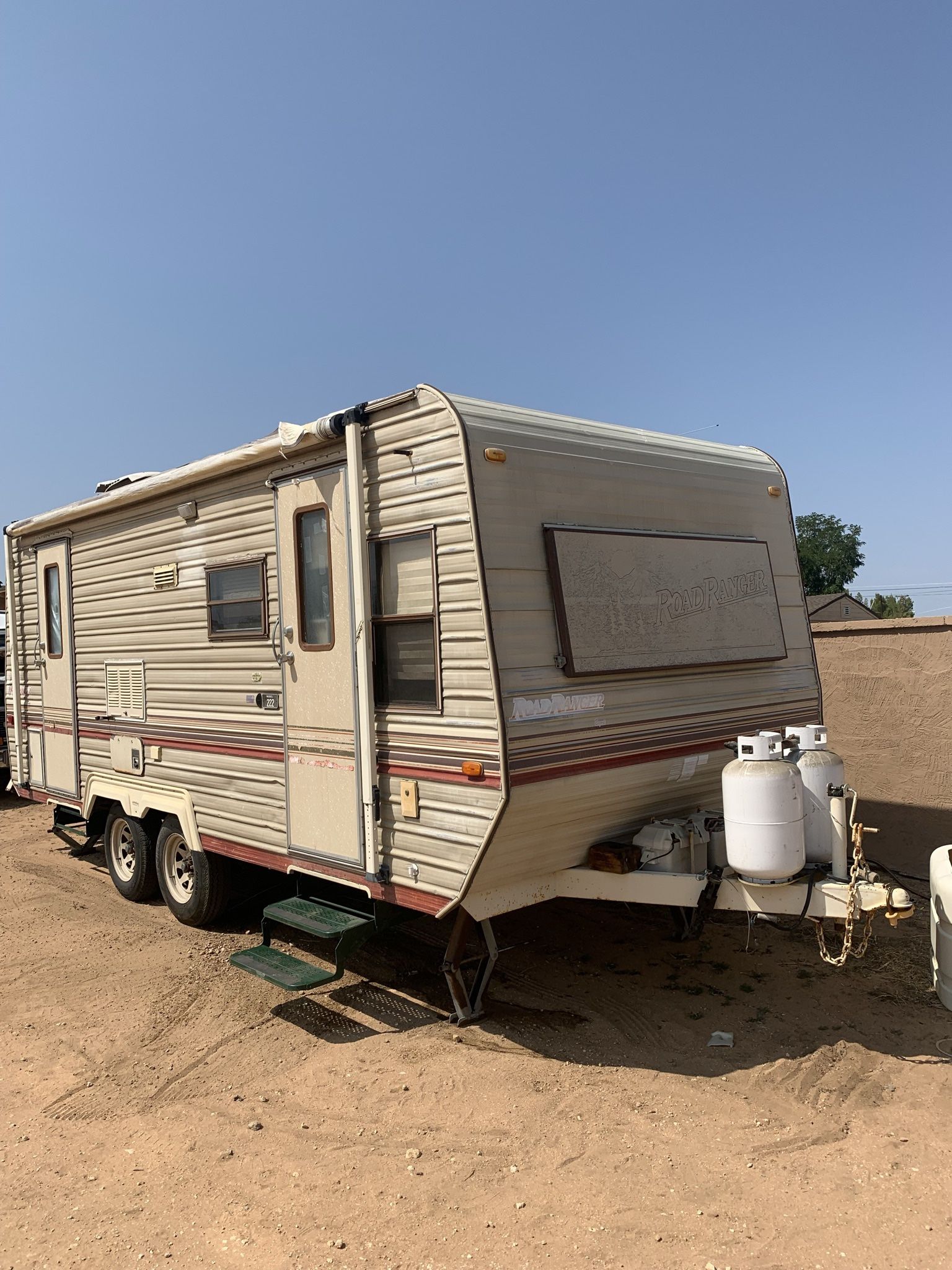 Road Ranger Travel Trailer 1991