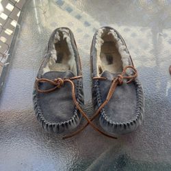 ugg slippers 