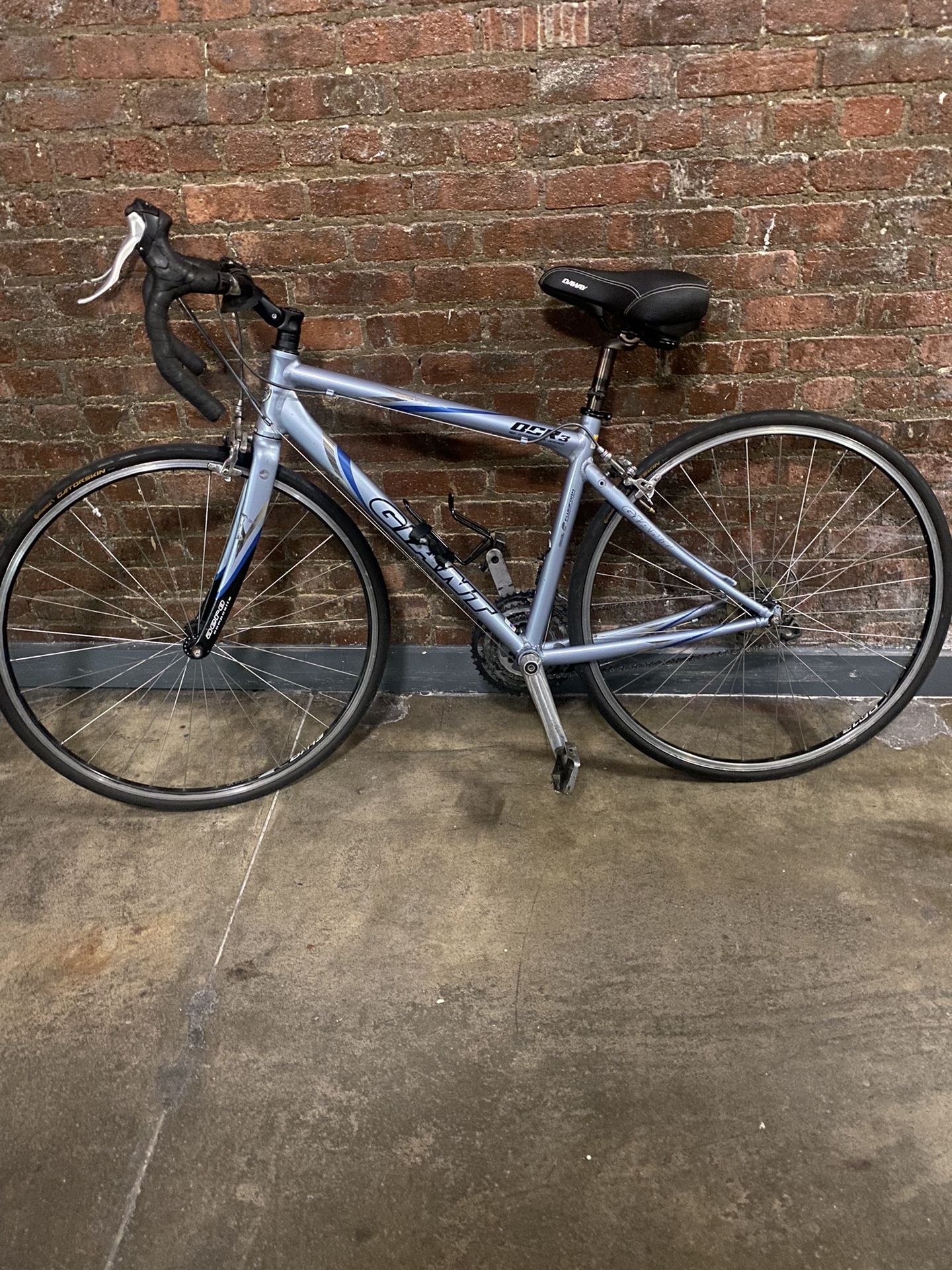 Giant OCR3 Road Bike - Blue Small Frame