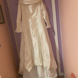 Romona Keveza Wedding Dress/Gown