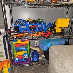 Kids Toys.. Like New 