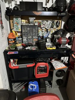 WORK BENCH W/ DRAWERS