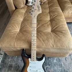 Squier Affinity Series Stratocaster Electric Guitar - 3-Color Sunburst 