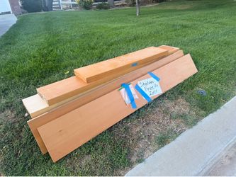 Free Floating Shelves